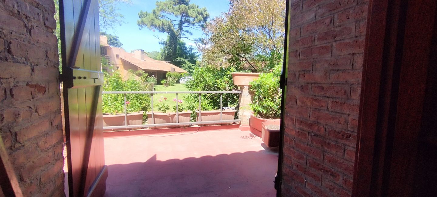 VENTA DE CASA EN Villa Gesell - Centro - 31