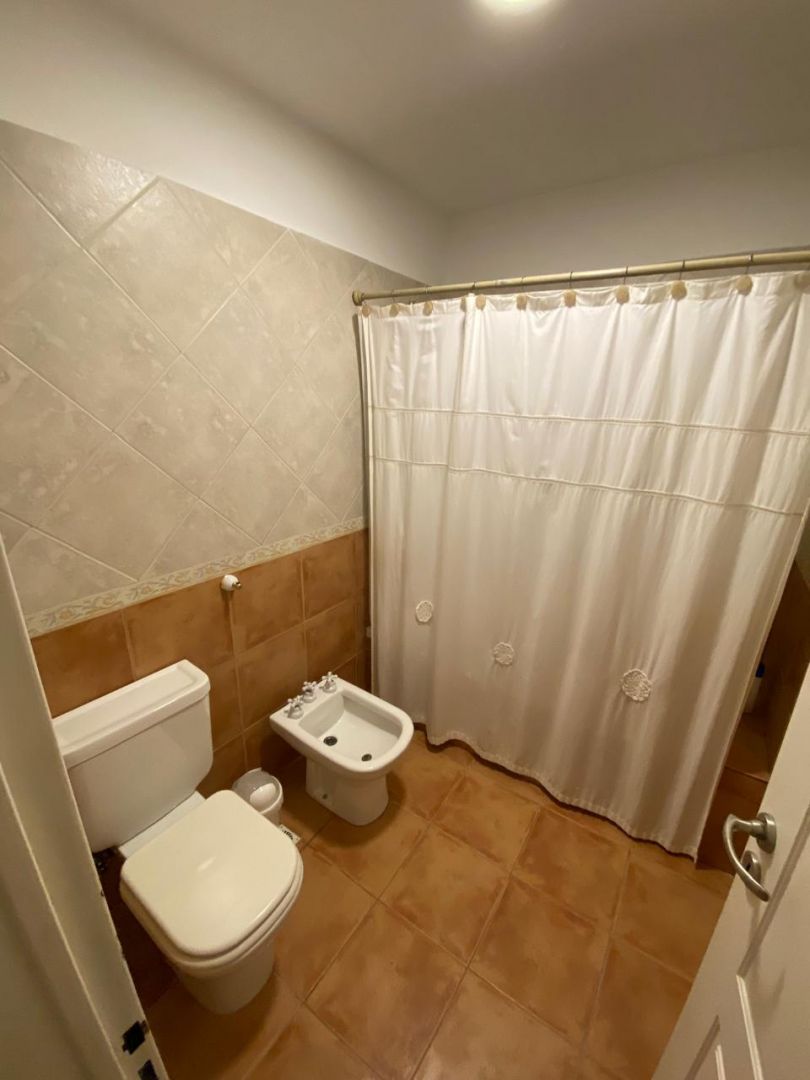 VENTA DE CASA EN Puerto Madryn - Sur - 16