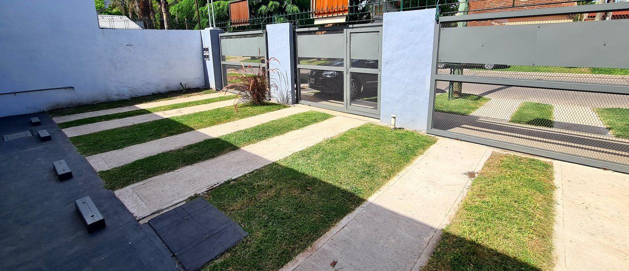 Casa en Venta en Alte. Brown, G.B.A. Zona Sur