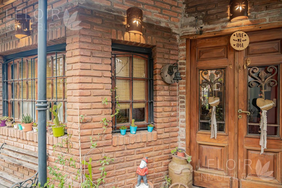 Casa en Venta en Moron, G.B.A. Zona Oeste