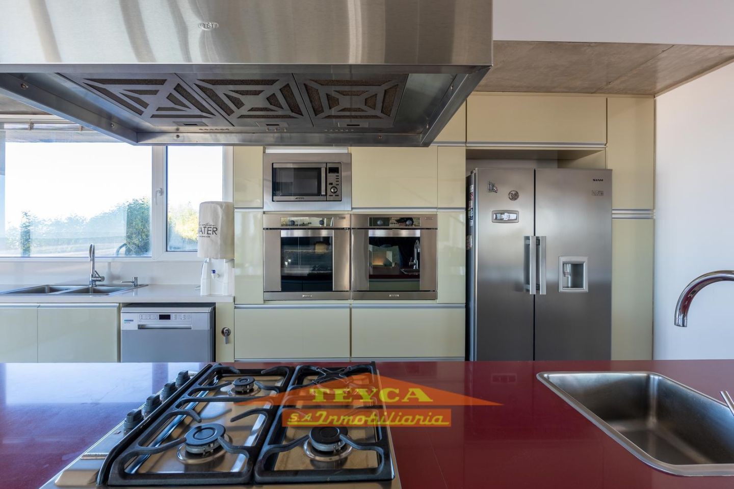 Casa en venta  6 ambientes