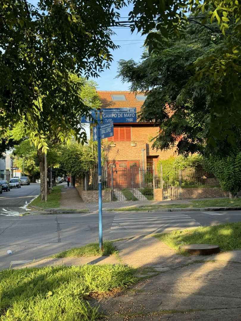 Casa en Venta en Tres de Febrero, G.B.A. Zona Oeste