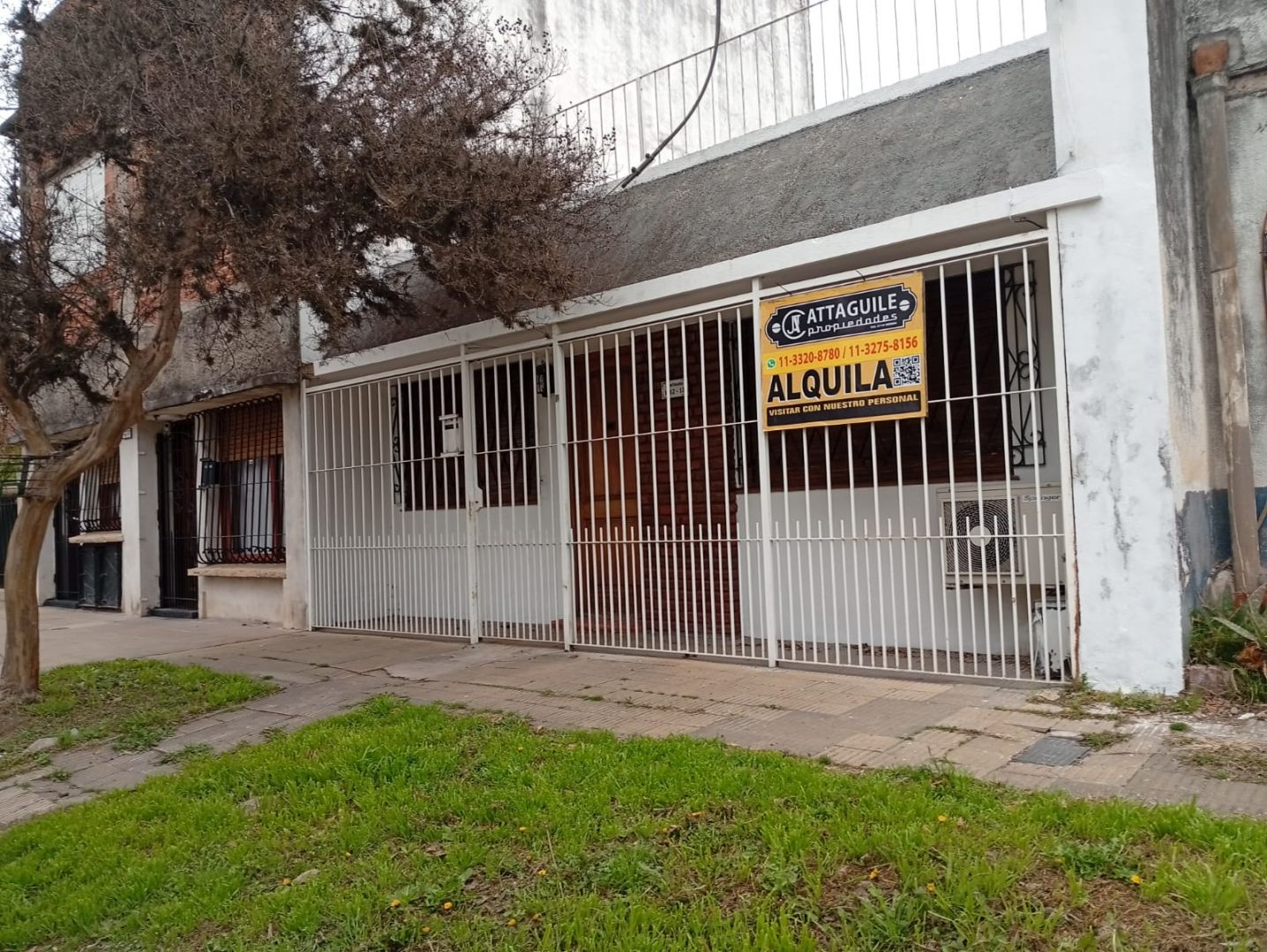 Casa en CENTENARIO 1600