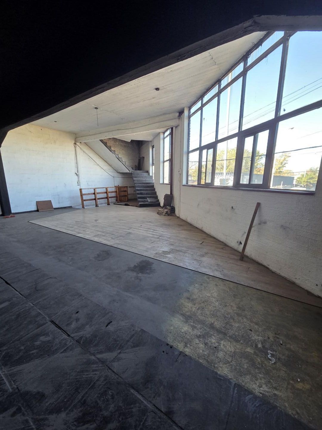 Local Comercial en Alquiler en Ituzaingo, G.B.A. Zona Oeste