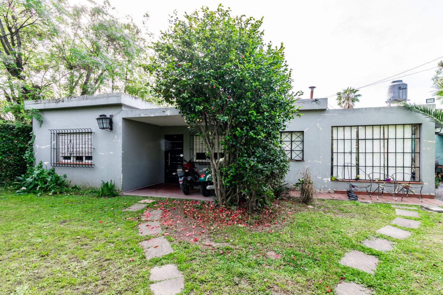 VENTA DE CASA EN Tigre - Don Torcuato - 1