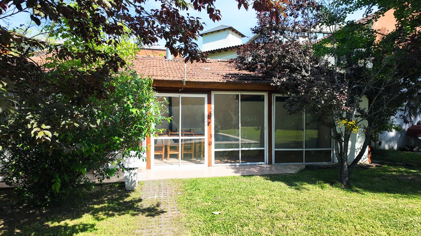 ALQUILER DE CASA EN Parque Leloir - Parque Leloir - 40