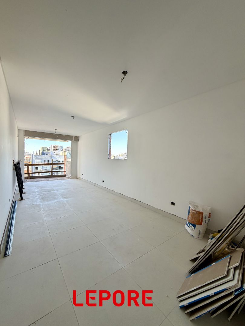 Departamento en CASTRO BARROS 800