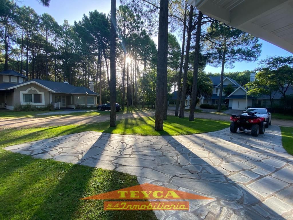 Casa en venta Pinamar Chico 4 ambientes