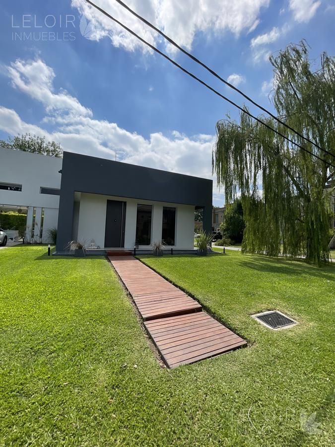 Casa en Venta en Ituzaingo, G.B.A. Zona Oeste
