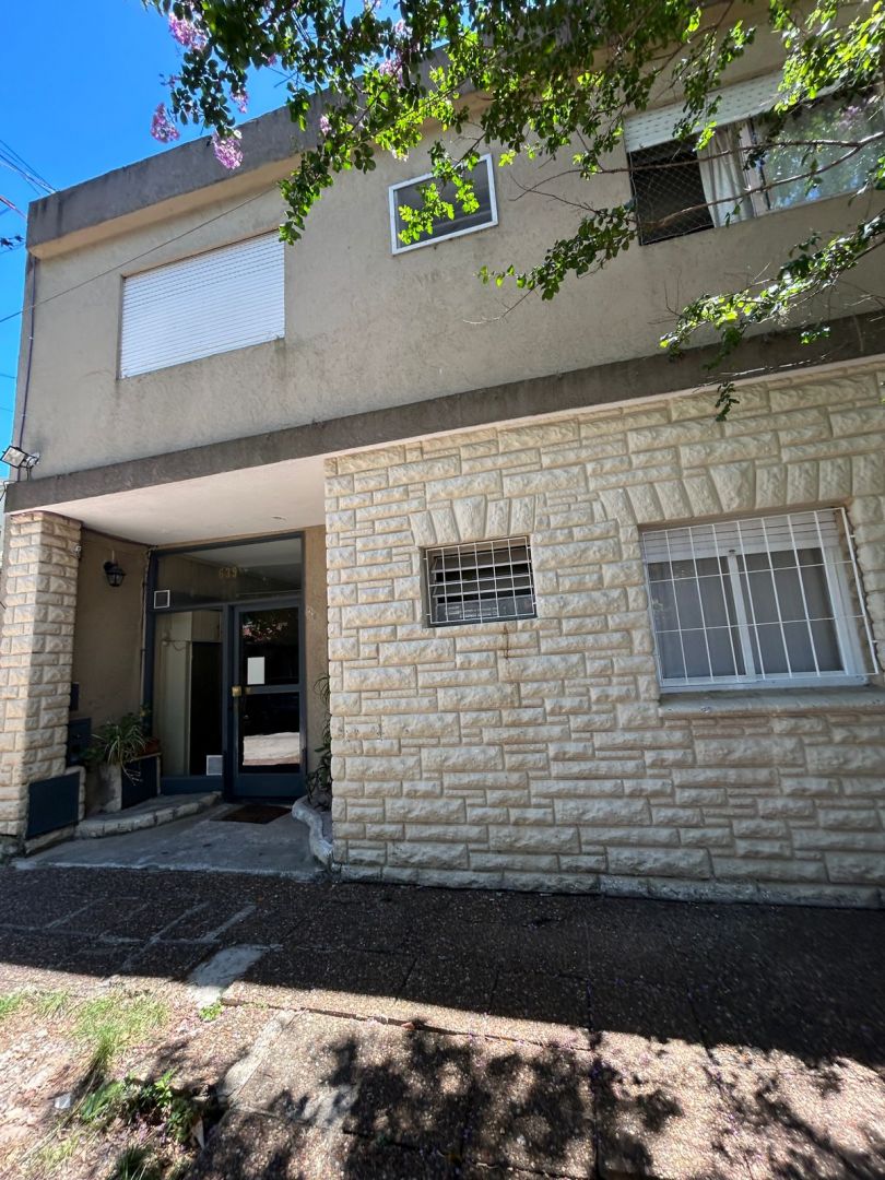 ALQUILER DE DEPARTAMENTO EN Vicente López - La Lucila