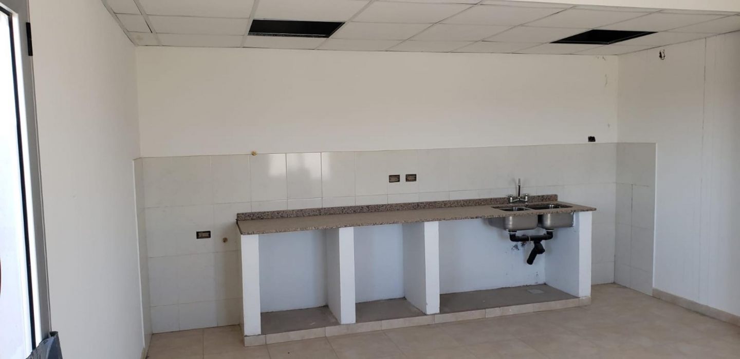 VENTA DE GALPON EN Neuquén - Parque Industrial - 37