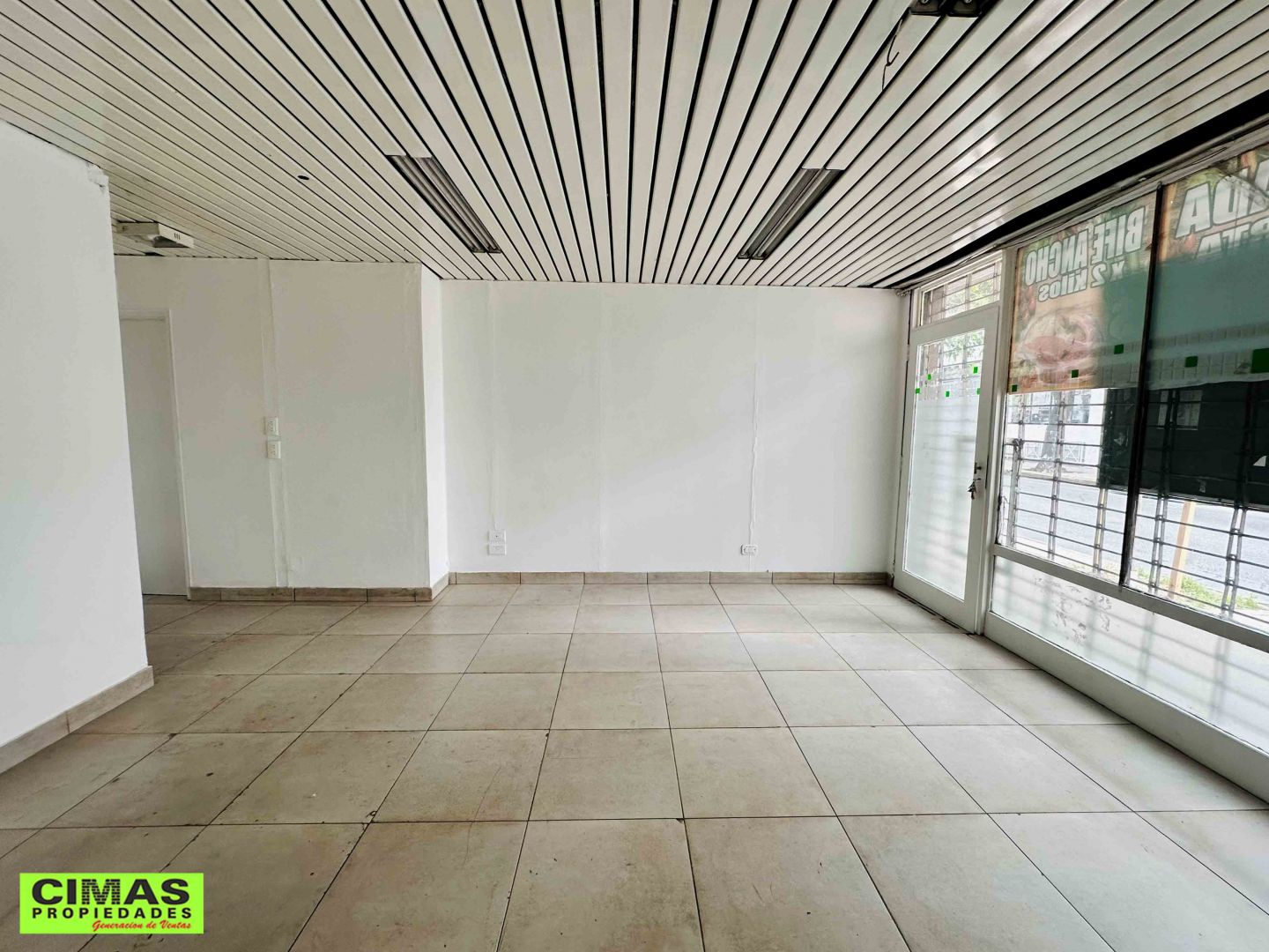 ALQUILER DE LOCAL EN Capital Federal - Floresta - 2
