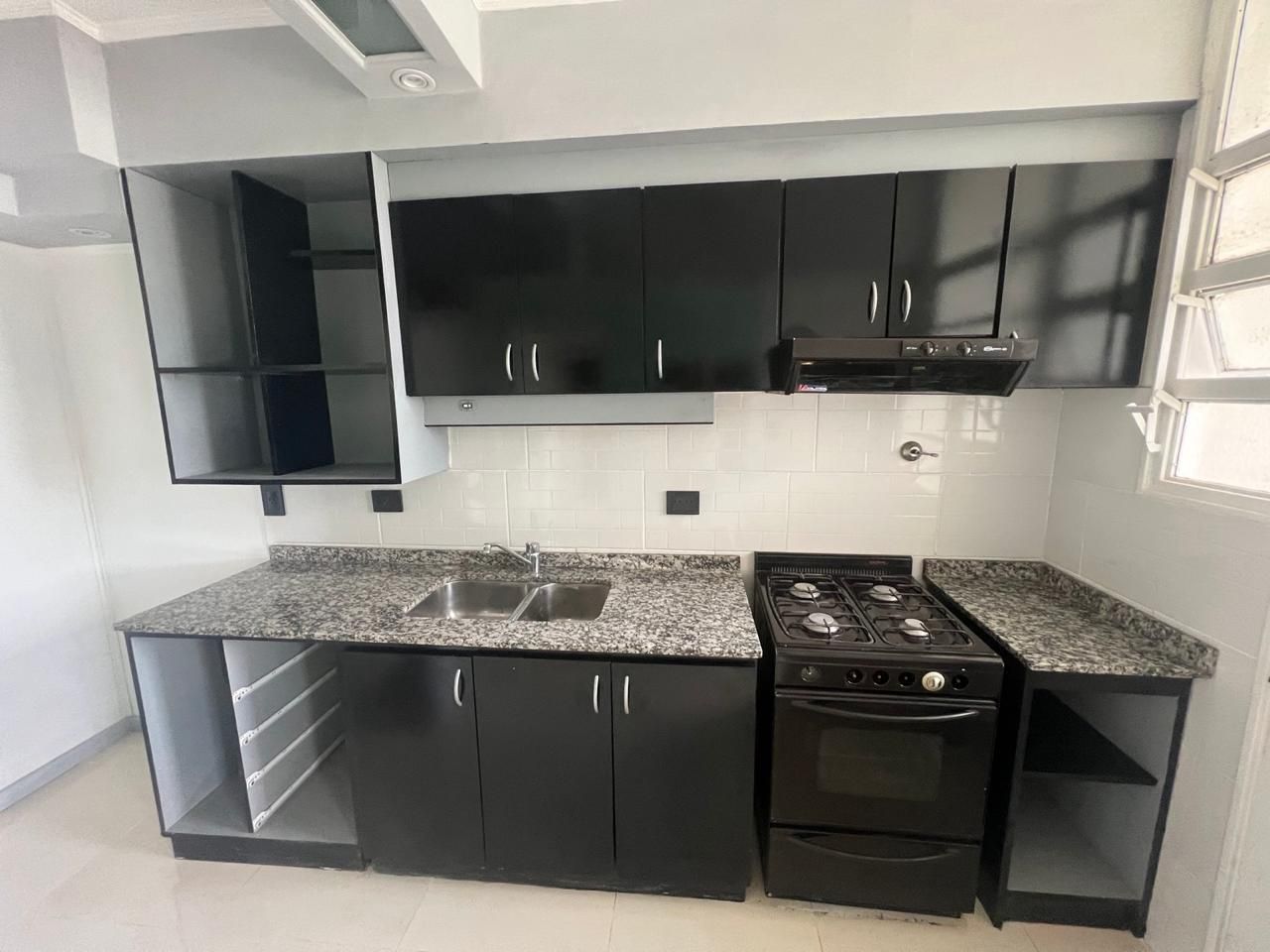 Departamento en Venta en Tres de Febrero, G.B.A. Zona Oeste