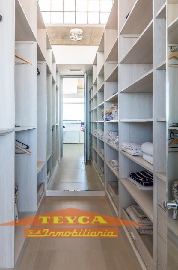 Casa en venta  6 ambientes