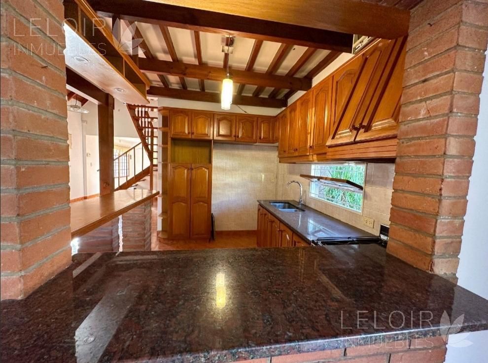 Casa en Venta en Ituzaingo, G.B.A. Zona Oeste