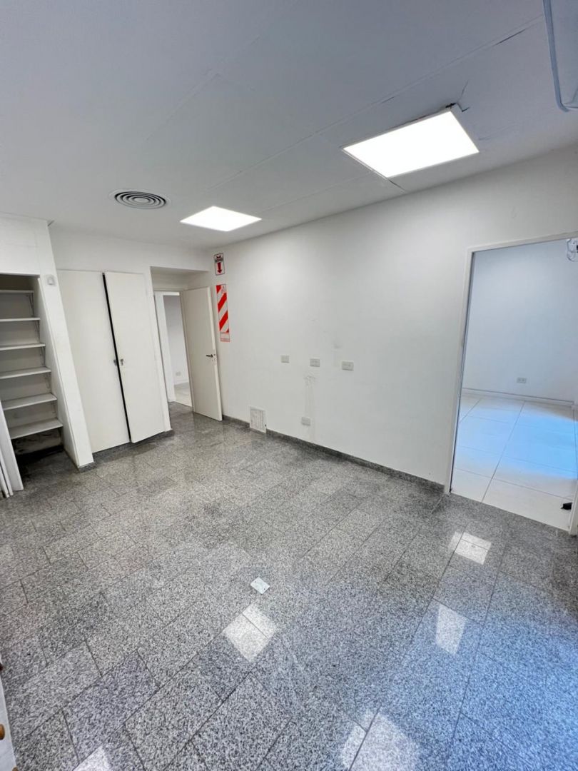Oficina en Venta en Monserrat, Capital Federal