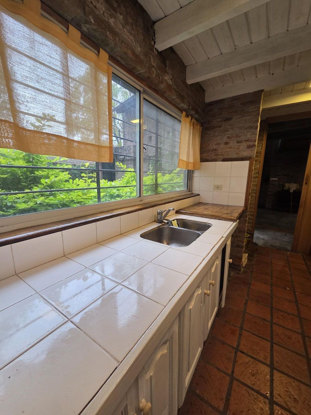 Casa en Alquiler en Ituzaingo, G.B.A. Zona Oeste