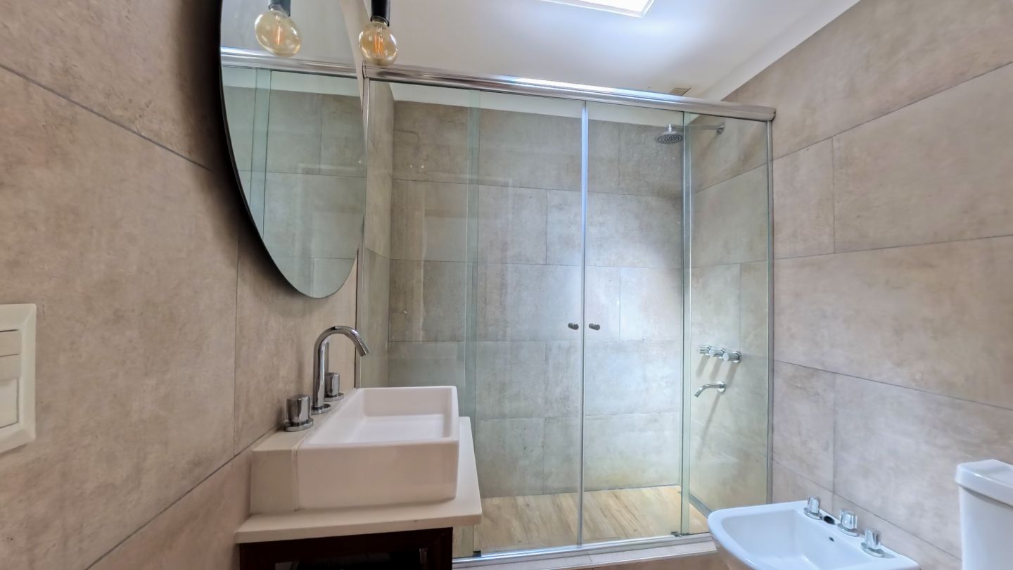 Casa en Venta en General San Martin, G.B.A. Zona Norte