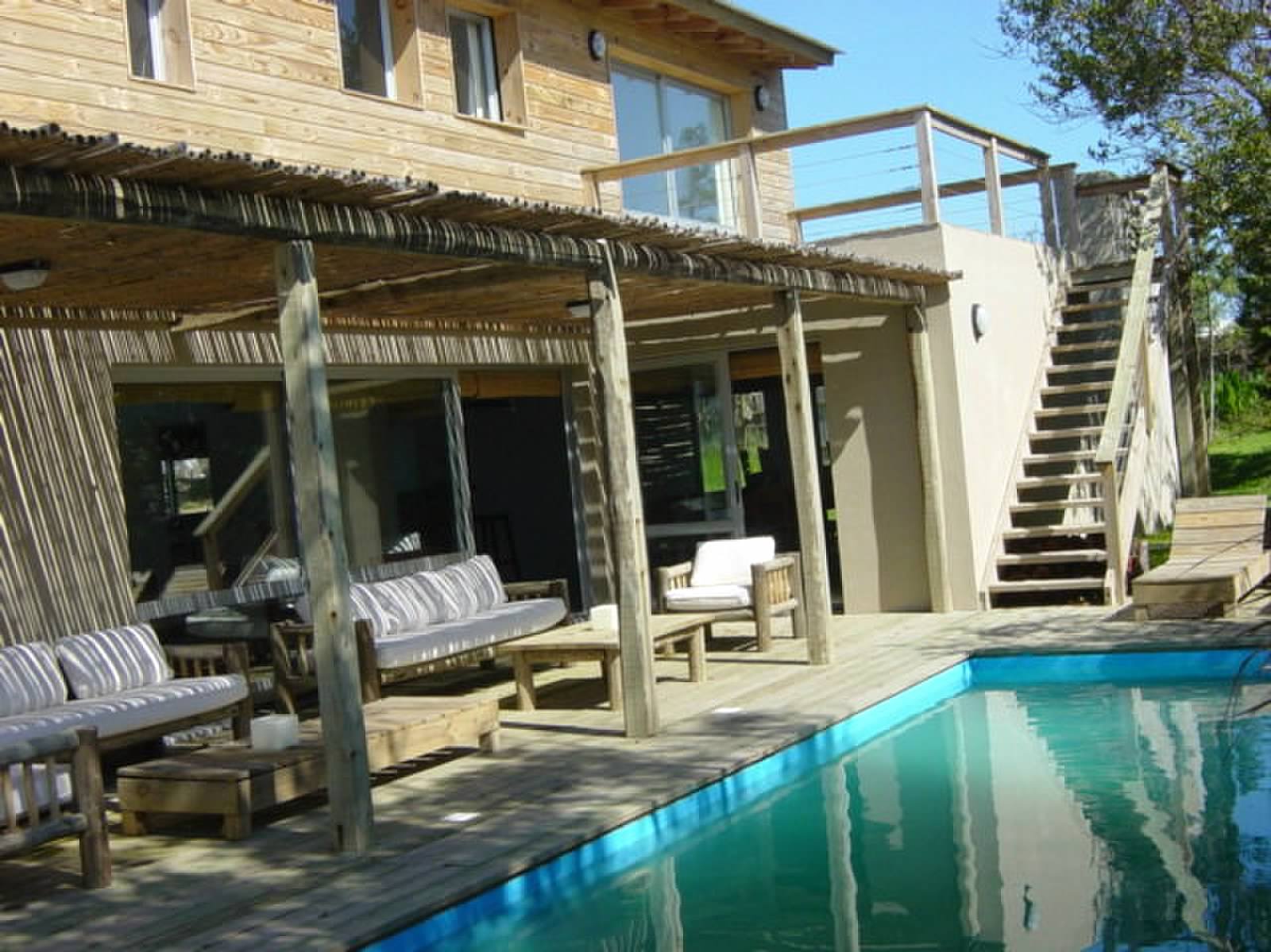 Casa EN ALQUILER TEMPORARIO