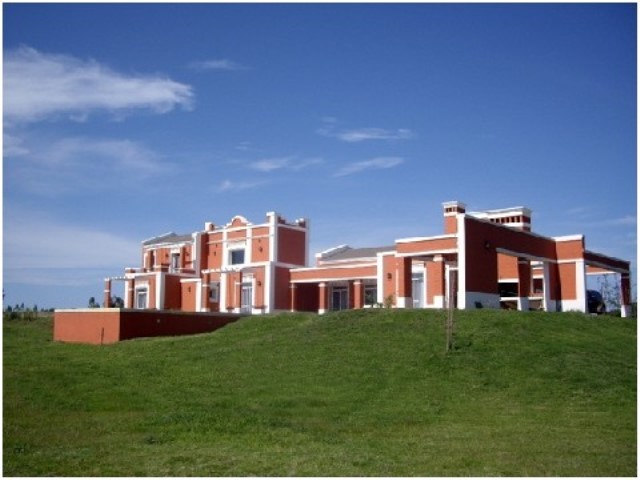 Casa EN VENTA Y ALQUILER