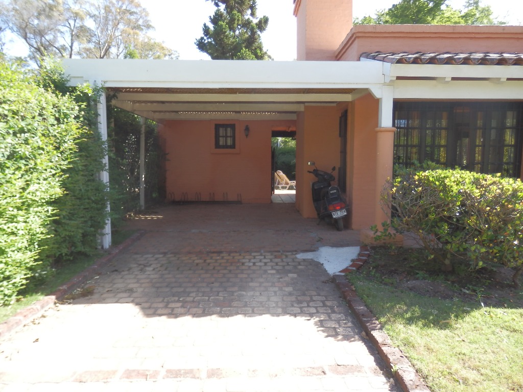 Casa EN ALQUILER TEMPORARIO