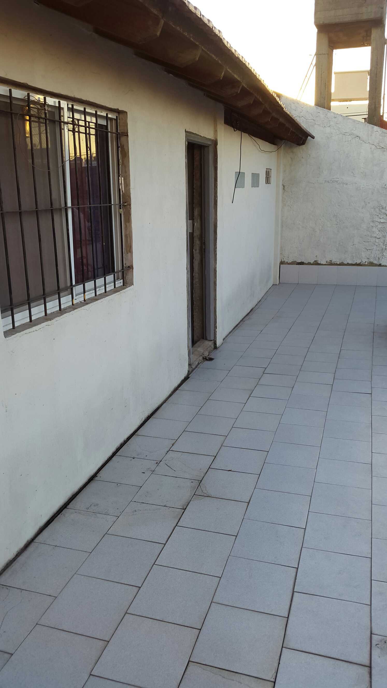 VENTA DE CASA EN La Matanza - Villa Luzuriaga - 2