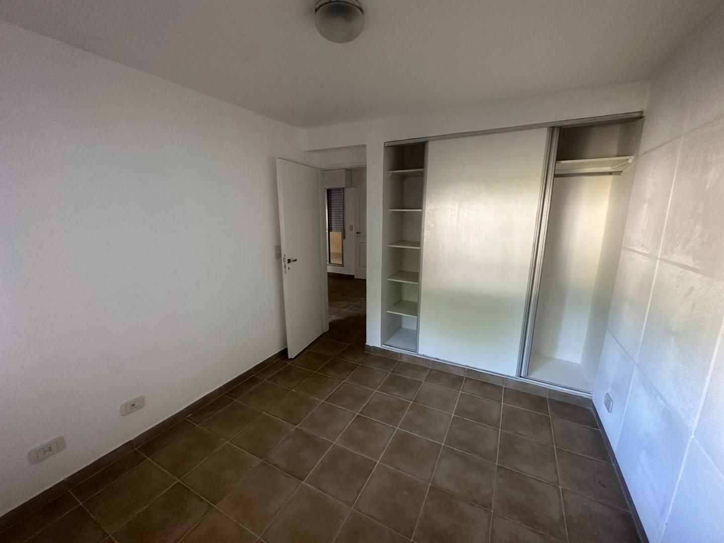 ALQUILER DE DEPARTAMENTO EN José C Paz - José C Paz - 9