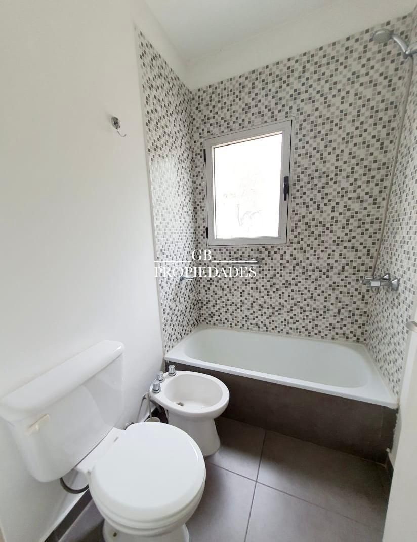 ALQUILER DE CASA EN Pilar - Sausalito - 37