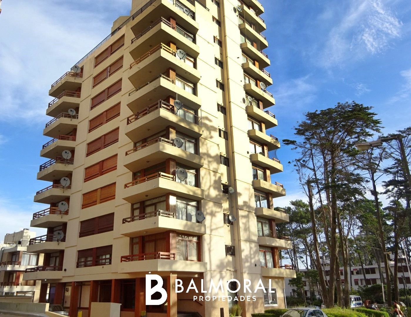 VENTA DE DEPARTAMENTO EN Pinamar - Centro Playa - 1