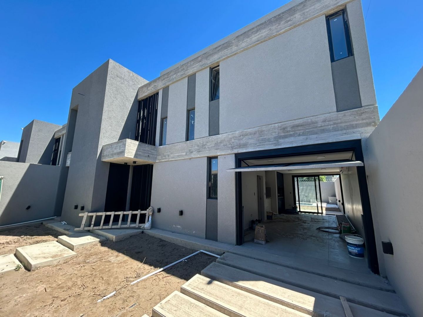 ALQUILER DE CASA EN Neuquén - Barrio Parque de Talero - 5