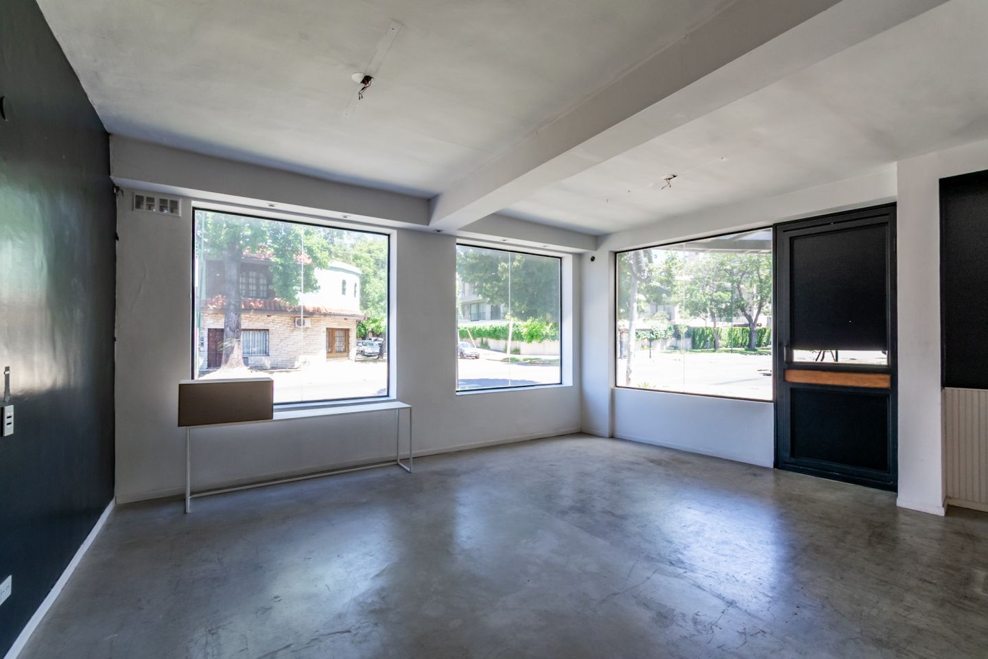 VENTA DE LOCAL EN San Isidro - 5