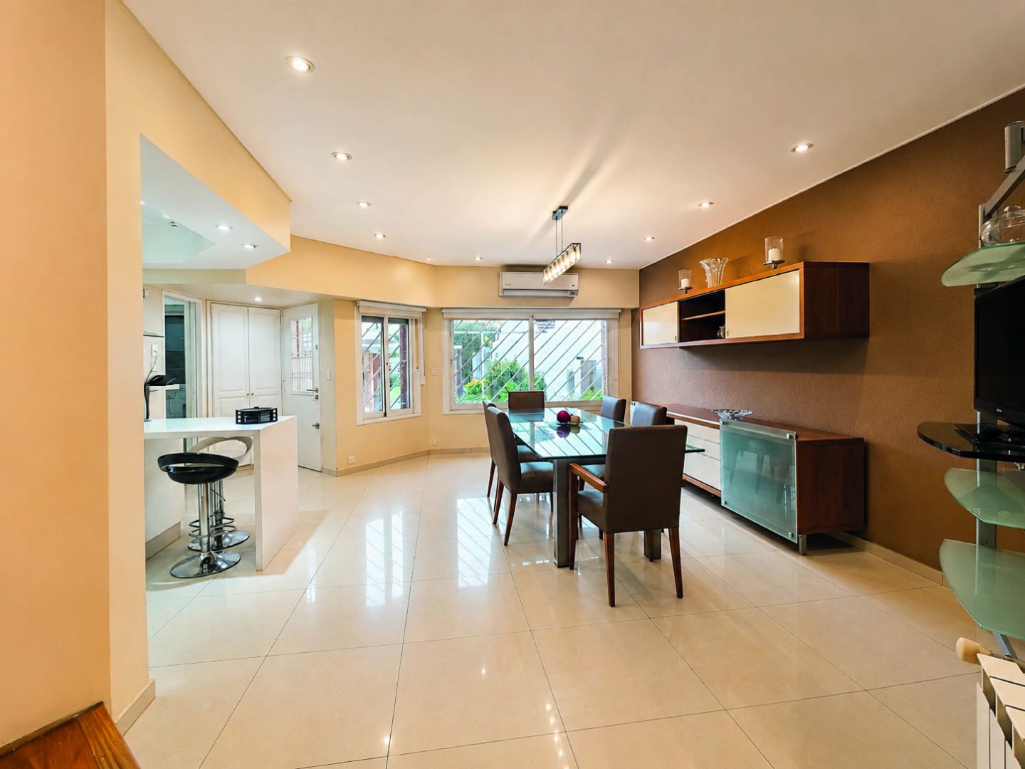 Casa en Venta en General San Martin, G.B.A. Zona Norte