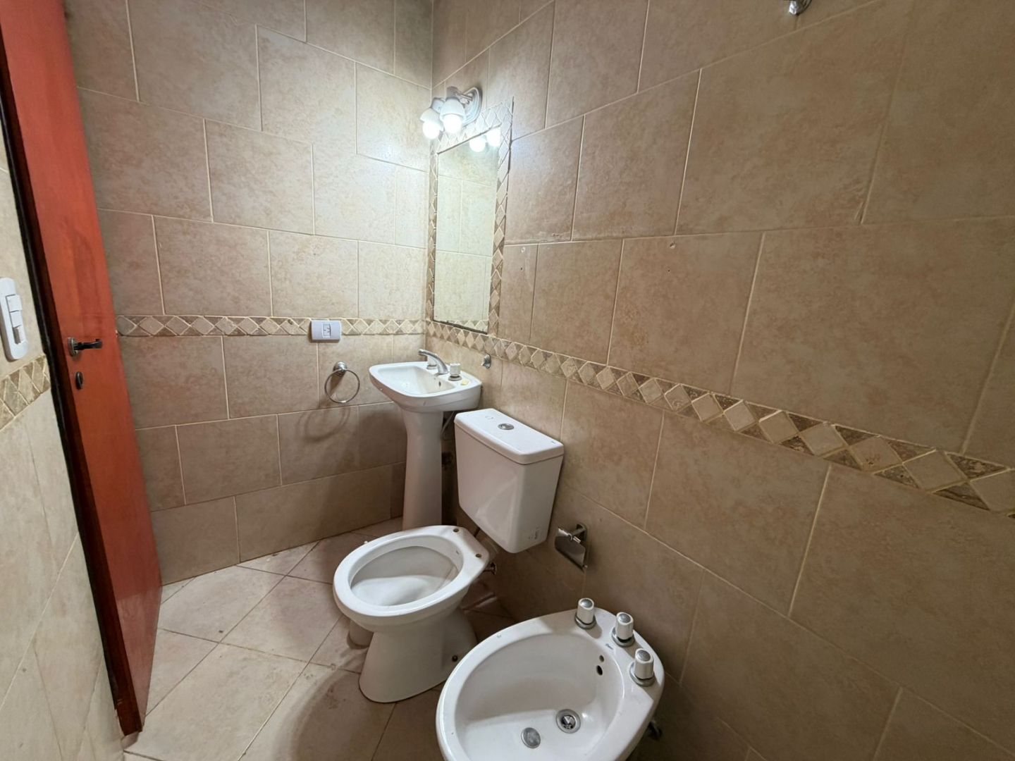ALQUILER DE CASA EN San Miguel - Muñiz - 15