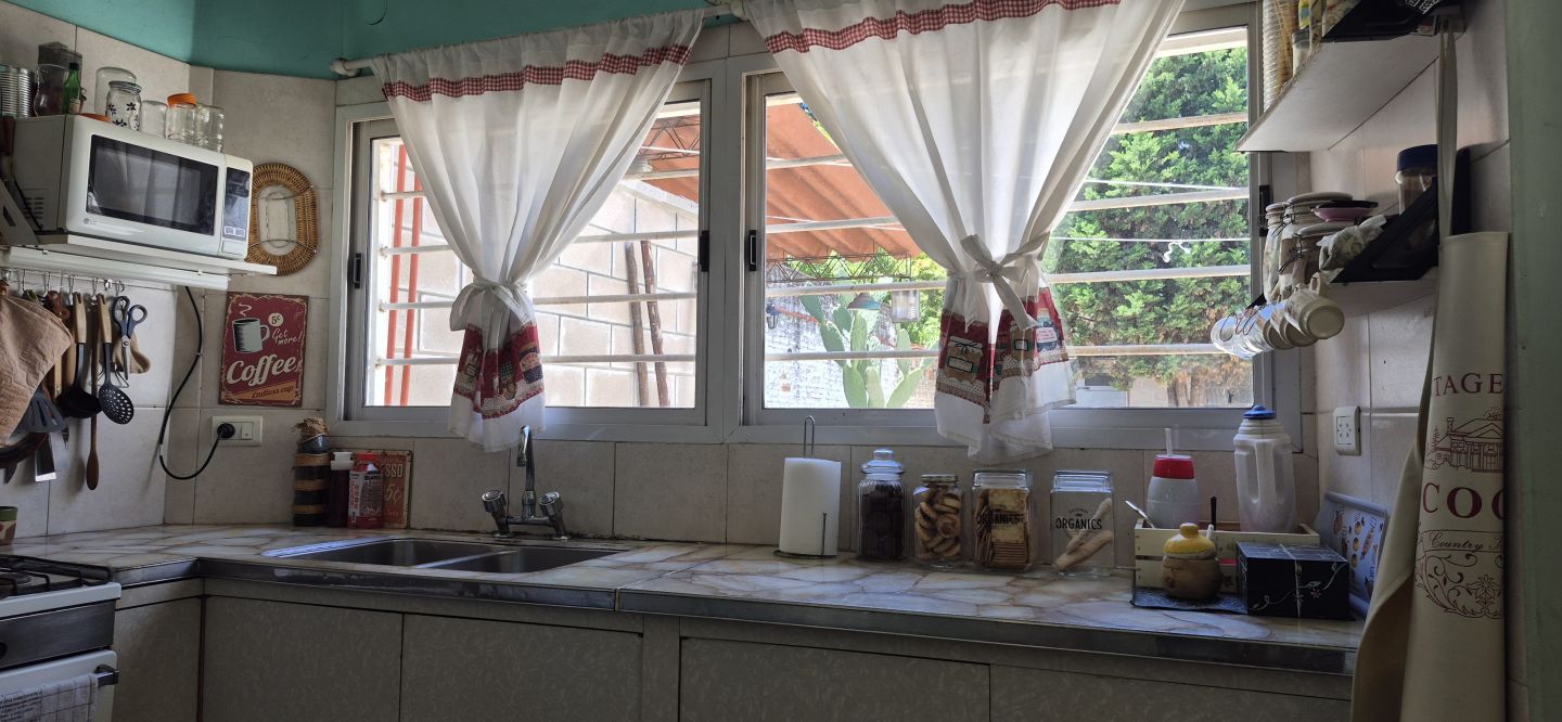 Casa en Venta en General San Martin, G.B.A. Zona Norte