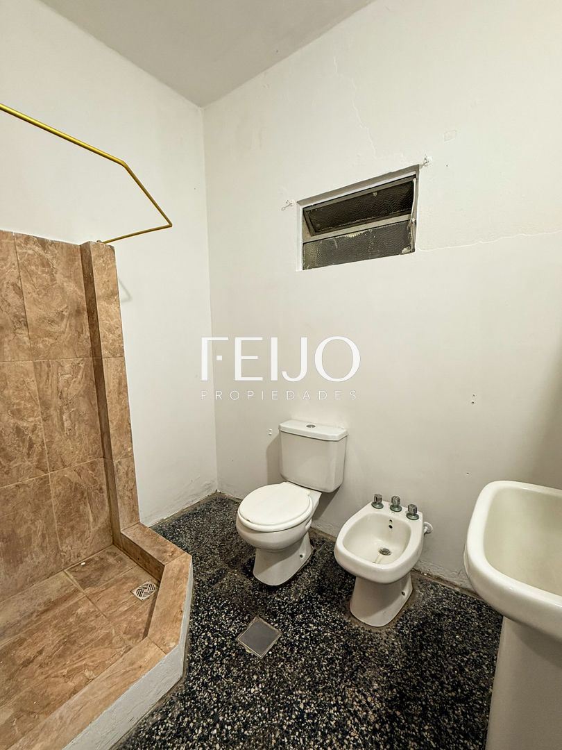 ALQUILER DE CASA EN Florencio Varela - 16