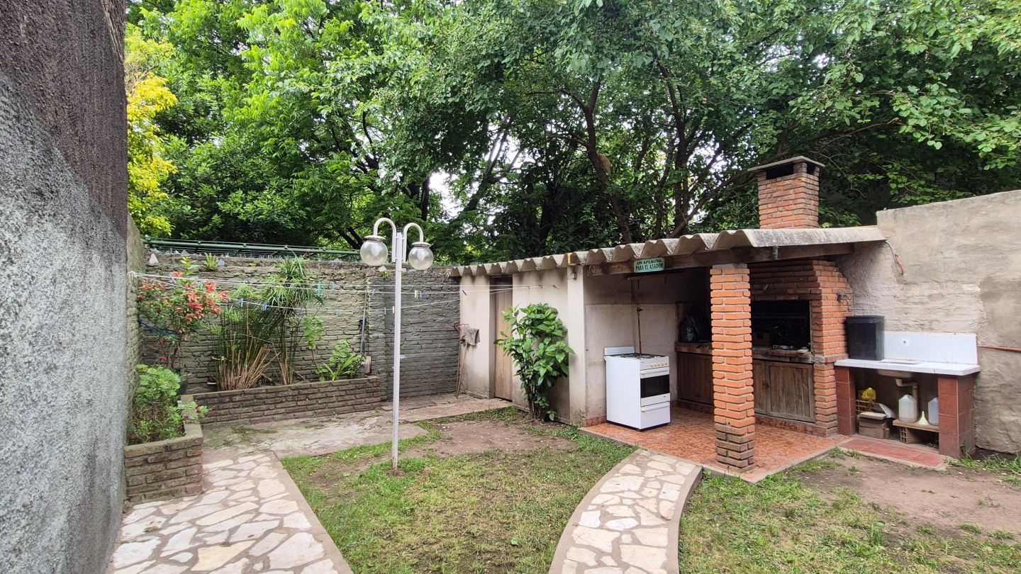 Casa en Venta en General San Martin, G.B.A. Zona Norte