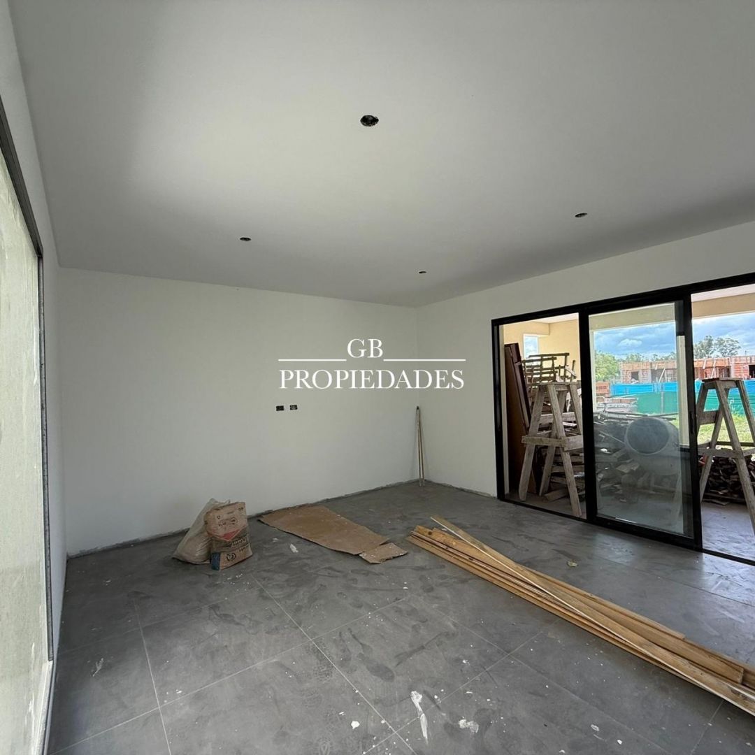 VENTA DE CASA EN Pilar - Santa Sofia - 9
