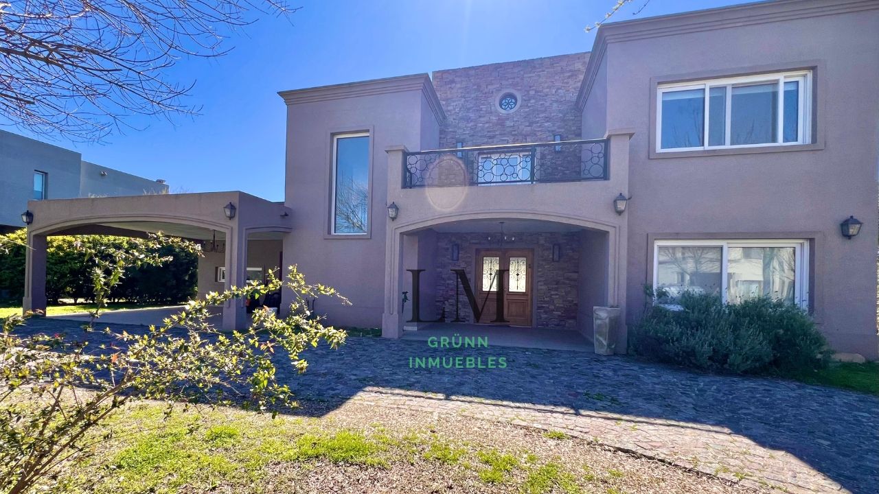 Casa en ACCESO OESTE km 