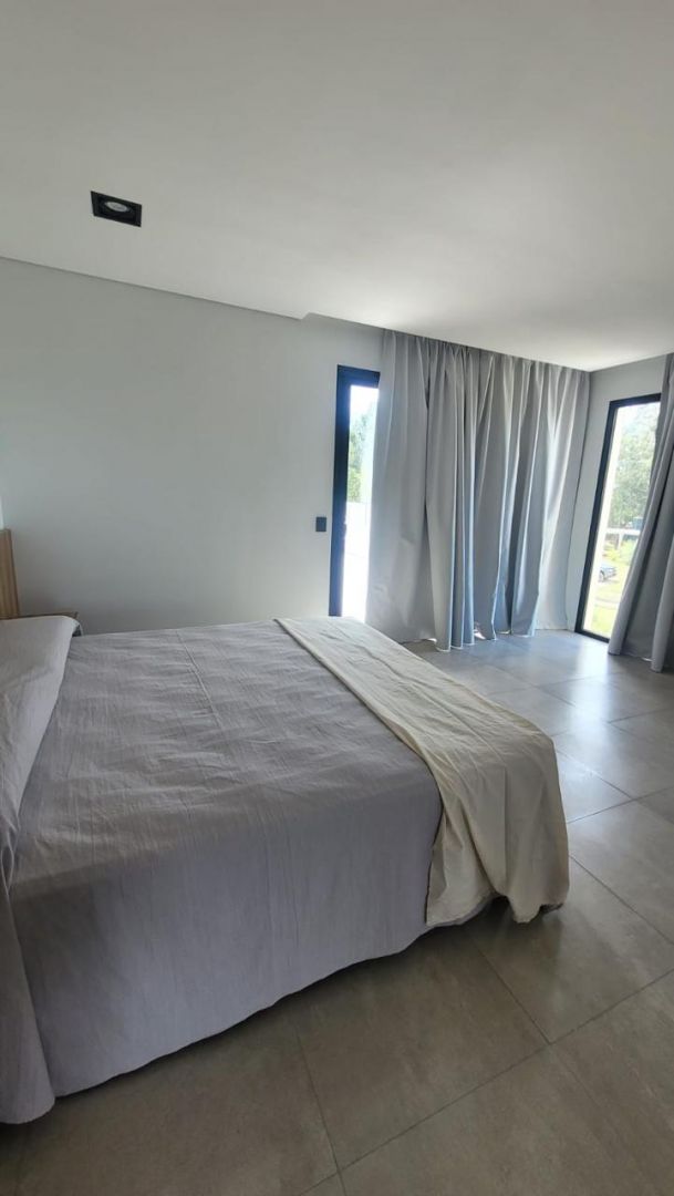 Casa en Venta en Pinamar, Buenos Aires Costa Atlantica