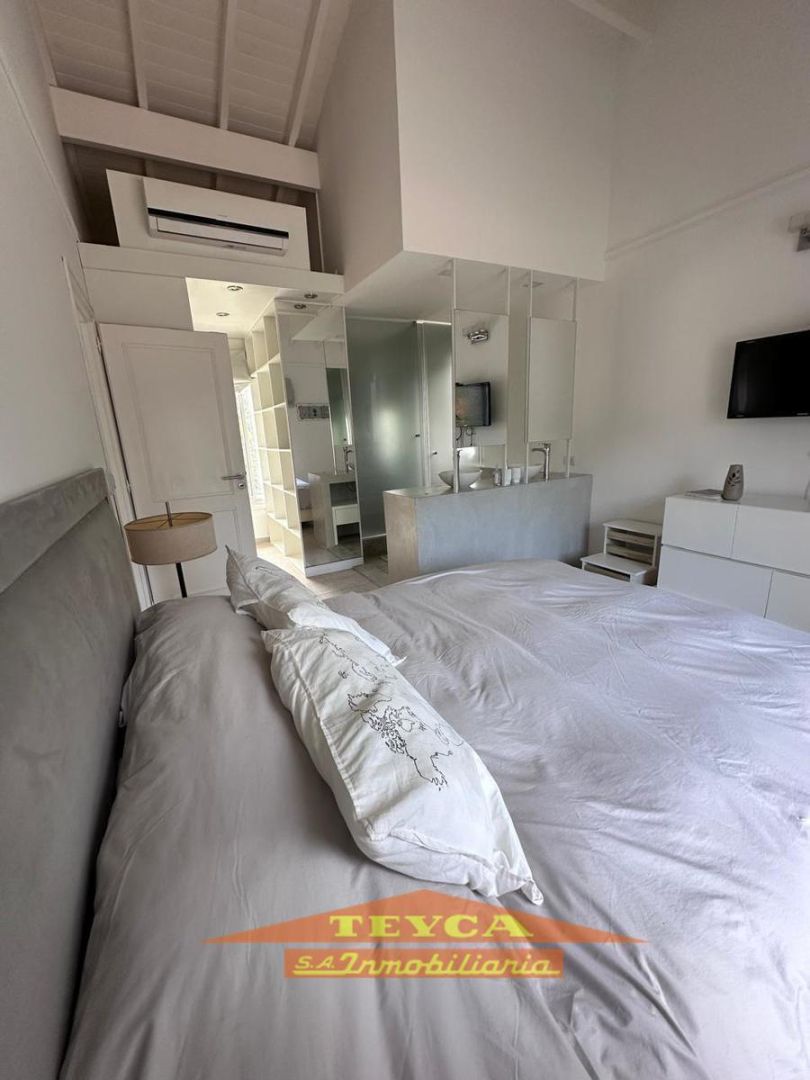 Casa en venta Golf Nuevo 5 ambientes