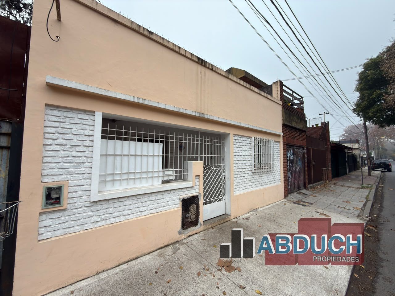 Casa en DR ALEU 4000