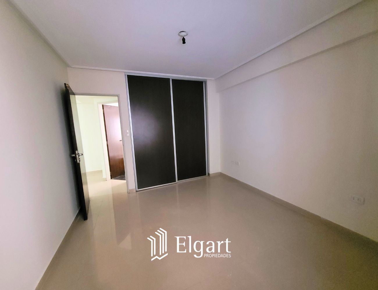 VENTA DE DEPARTAMENTO EN San Miguel de Tucumán - 5
