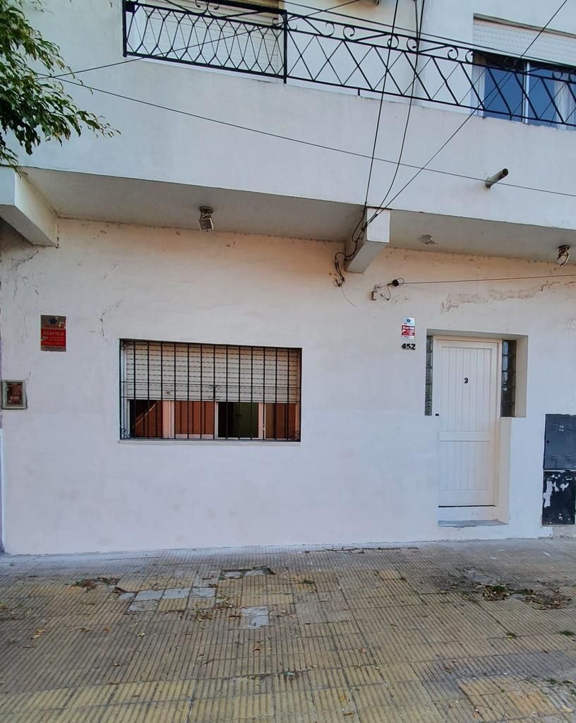 Departamento en FALUCHO 400