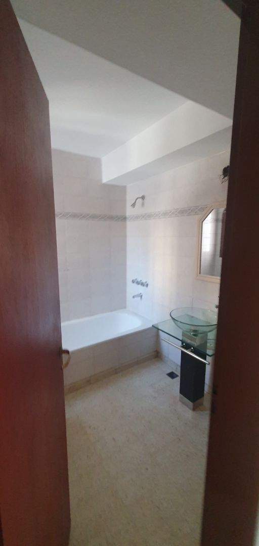 Casa en Venta en Neuquen, Neuquen