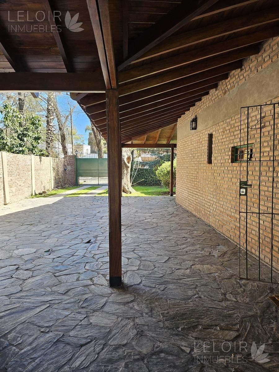 Casa en Venta en Ituzaingo, G.B.A. Zona Oeste