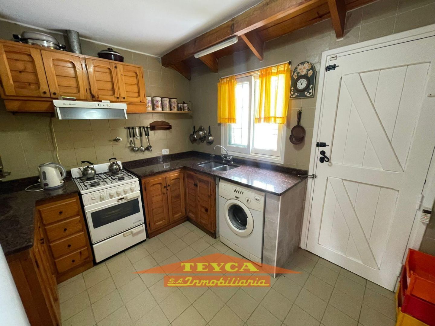 Casa en venta Lasalle 5 ambientes