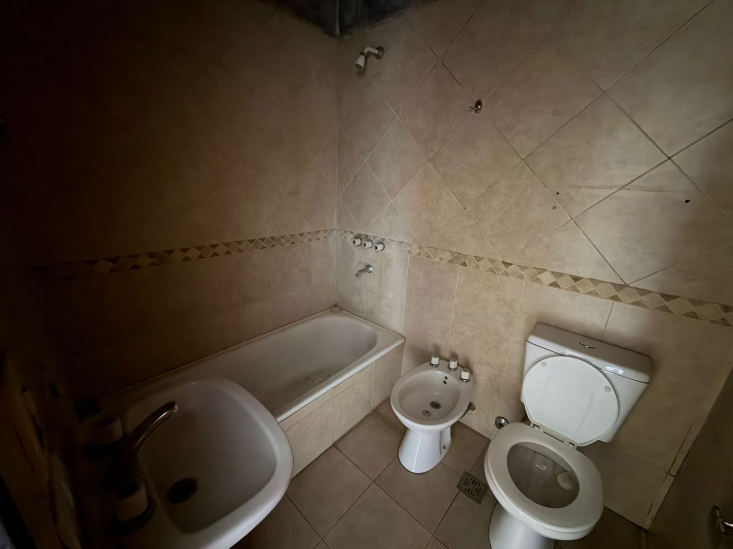 ALQUILER DE CASA EN San Miguel - Muñiz - 20