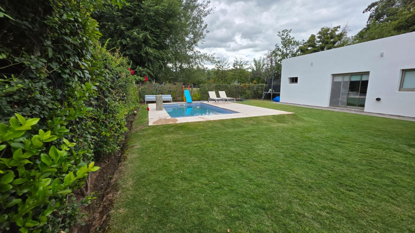 Casa EN VENTA
