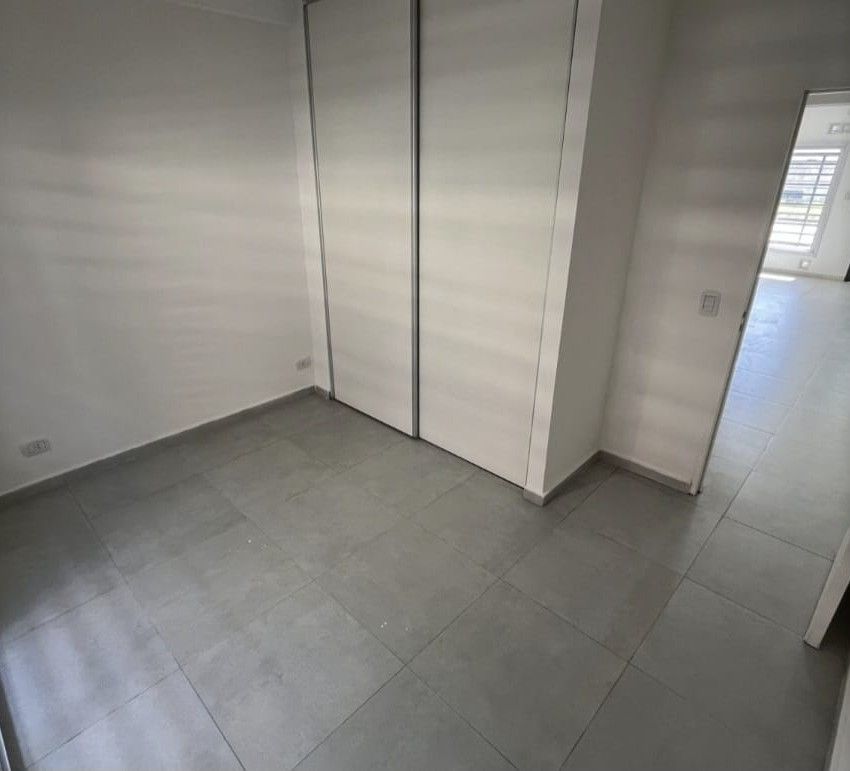 ALQUILER DE DEPARTAMENTO EN José C Paz - 10