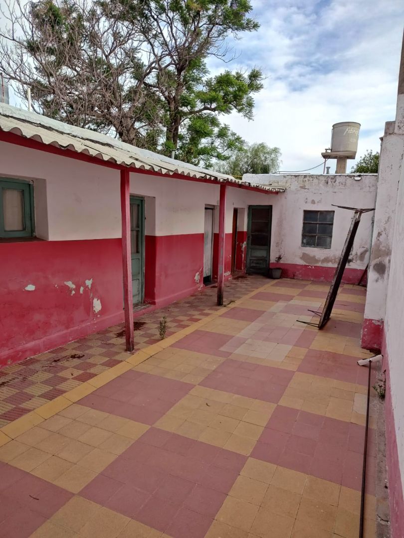 Casa en Av. Juan G. Fune 1500